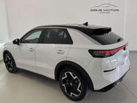 Nuova VW T-Roc R-line 150 CV (110 kW) 2026 Wolf grey met (+810€) SUV