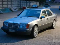 Usata Mercedes E300 220 CV (161 kW) 1992 Berlina