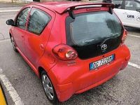 Usata Toyota Aygo Sol 68 CV (50 kW) 2007 Rosso Utilitaria