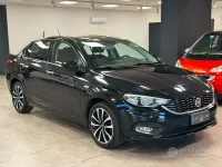 Usata Fiat Tipo Lounge 120 CV (88 kW) 2016 Nero Berlina