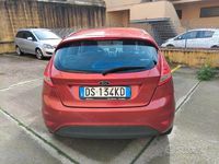 Usata Ford Fiesta 68 CV (50 kW) 2009 Rosso Utilitaria