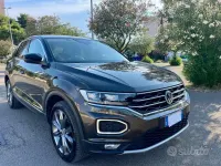 Usata VW T-Roc Advance 150 CV (110 kW) 2019 Marrone SUV