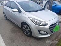 Usata Hyundai i30 110 CV (80 kW) 2016 Grigio Berlina