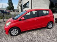 Usata Daihatsu Cuore SHO 69 CV (50 kW) 2011 Rosso Utilitaria