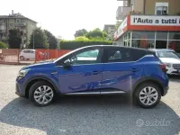 Usata Renault Captur Intens 92 CV (67 kW) 2022 Bluazzurro SUV