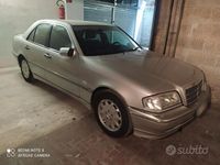 Usata Mercedes C200 Elegance 191 CV (140 kW) 1999 Grigio Berlina