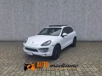 Usata Porsche Cayenne 245 CV (180 kW) 2012 Bianco SUV