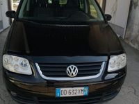 Usata VW Touran 102 CV (75 kW) 2006 Blu Monovolume