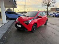 Usata Toyota Aygo X-play 72 CV (52 kW) 2021 Rosso Utilitaria