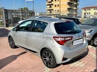 usata Toyota Yaris Hybrid 1.5 Hybrid 5 PORTE