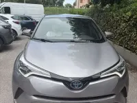 Usata Toyota C-HR Lounge 98 CV (72 kW) 2019 SUV
