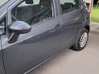 Usata Fiat Punto Lounge 77 CV (56 kW) 2015 Grigio Berlina