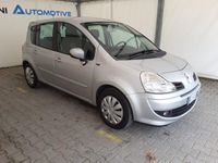Usata Renault Modus 75 CV (55 kW) 2011 Argento Monovolume