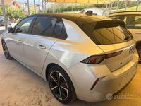 Usado Opel Astra 131 CV (96 kW) 2025 Gris Berlina