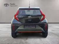 Usata Toyota Aygo X Limited 72 CV (52 kW) 2022 Verde SUV