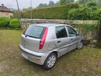 Usata Fiat Punto Active 69 CV (50 kW) 2004 Argento Utilitaria