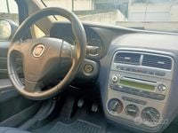 Usata Fiat Grande Punto 77 CV (56 kW) 2009 Grigio Utilitaria