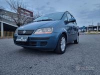 Usata Fiat Idea Emotion 101 CV (74 kW) 2005 Blu Monovolume