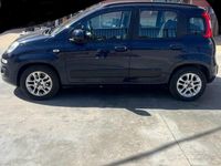 Usata Fiat Panda 69 CV (50 kW) 2019 Blu Utilitaria