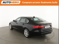 Usata Jaguar XF Prestige 163 CV (119 kW) 2019 Blu Berlina