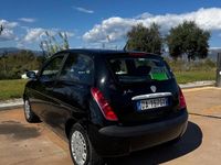 Usata Lancia Ypsilon 69 CV (50 kW) 2006 Nero Utilitaria