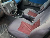 Usata Lancia Ypsilon 60 CV (44 kW) 2001 Argento Utilitaria
