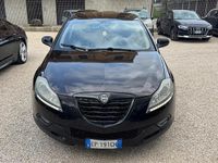 Usata Lancia Delta Gold 120 CV (88 kW) 2012 Nero Utilitaria