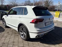 Usata VW Tiguan R-line 150 CV (110 kW) 2022 Bianco SUV