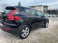 Usata Volvo XC40 Momentum 129 CV (94 kW) 2021 Nero SUV