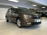 Usata Dacia Sandero Comfort 73 CV (53 kW) 2020 Marrone Utilitaria
