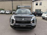 Nuova Mitsubishi Outlander P-HEV Inform 136 CV (100 kW) 2026 Nero SUV