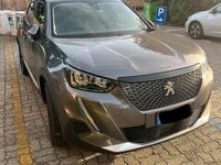 Używany Peugeot 2008 101 KM (74 kW) 2021 Szary SUV