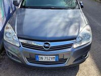 Usata Opel Astra Cosmo 125 CV (91 kW) 2008 Grigio Berlina