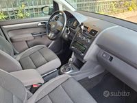 Usata VW Touran Comfortline 105 CV (77 kW) 2015 Grigio Monovolume
