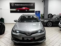 Usata Toyota Auris Touring Sports Lounge 112 CV (82 kW) 2017 Grigio Station wagon