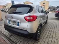 Usata Renault Captur 90 CV (66 kW) 2014 Grigio SUV