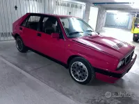 Usata Lancia Delta 196 CV (144 kW) 1989 Rosso Utilitaria