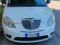 Usata Lancia Ypsilon 69 CV (50 kW) 2011 Bianco Utilitaria
