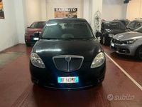 Usata Lancia Ypsilon 69 CV (50 kW) 2011 Nero Utilitaria