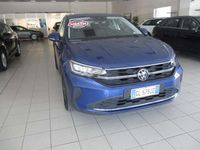 Usata VW Taigo Life 95 CV (69 kW) 2022 Reef blu met SUV