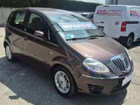 Usata Lancia Musa 77 CV (56 kW) 2009 Marrone Monovolume