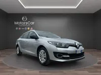 Usata Renault Mégane III 110 CV (80 kW) 2016 Grigio