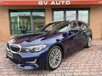 Usata BMW 330 Luxury Line 286 CV (210 kW) 2021 Blu/azzurro Station wagon