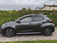 Usata Toyota Yaris Hybrid Lounge 116 CV (85 kW) 2021 Berlina