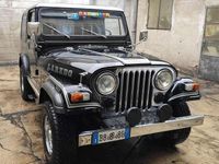 Usata Jeep CJ Laredo 121 CV (88 kW) 1981 Nero SUV