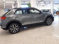 Usata VW T-Roc Style 115 CV (84 kW) 2019 Grigio SUV