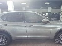 Usata Alfa Romeo Stelvio Business 190 CV (139 kW) 2019 Grigio scuro SUV