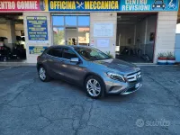 Käytetty Mercedes GLA180 Premium 109 HP (80 kW) 2016 Harmaa Katumaasturi