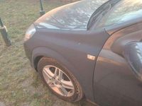 Usata Opel Astra GTC Enjoy 90 CV (66 kW) 2007 Coupé