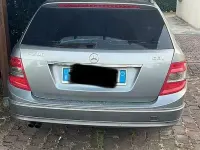 Usata Mercedes C200 136 CV (100 kW) 2015 Grigio Station wagon